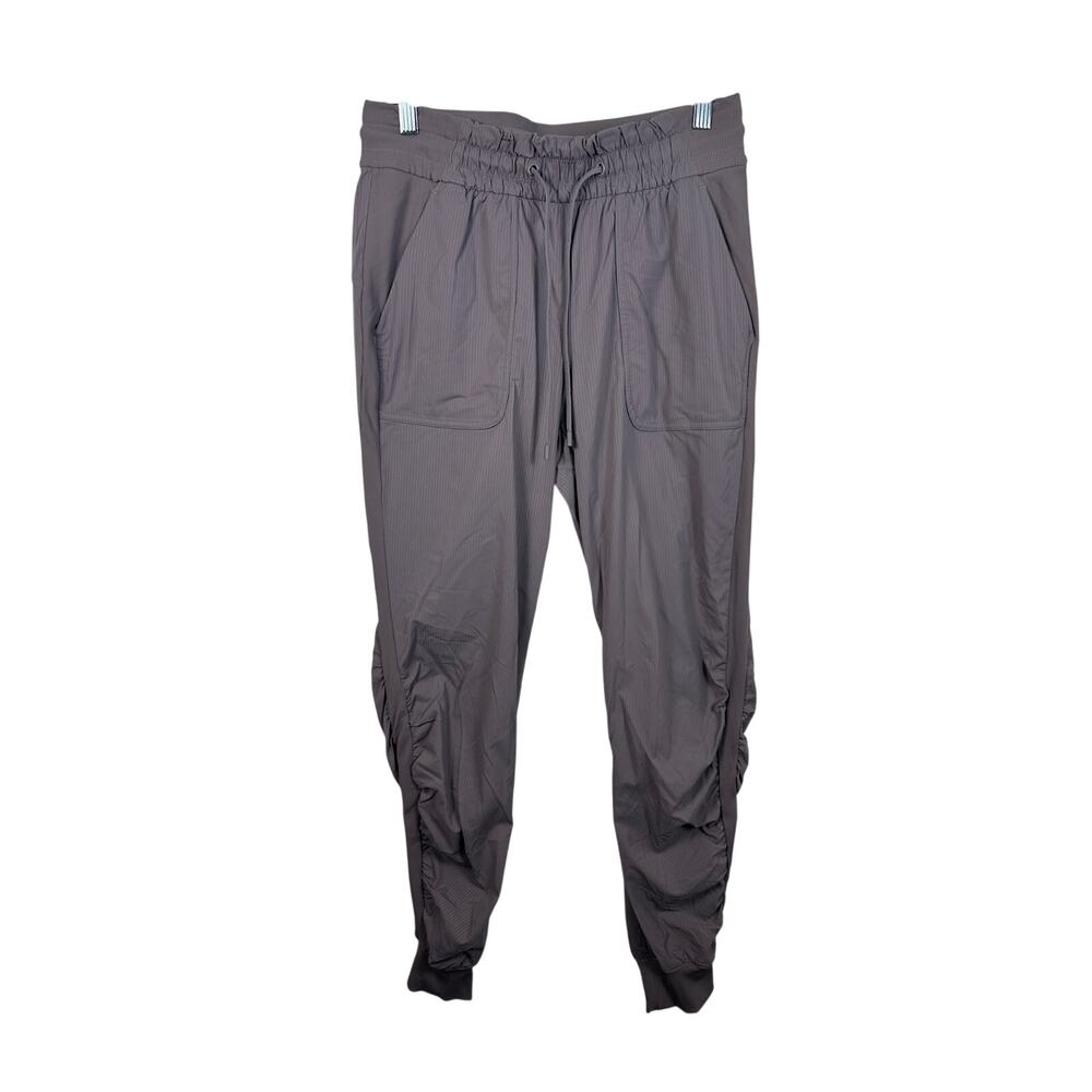 Lululemon Beyond The Studio Jogger Women 8 Lunar Rock Gray EUC‎ Ruched Pants